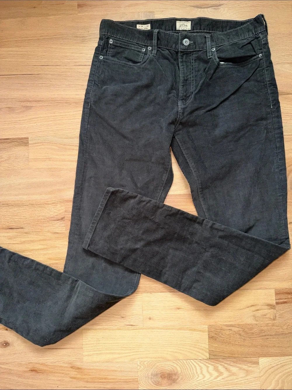 J. Crew Men's Style 250 Corduroy Pants in Dark Gray Waist 34 x Length 34